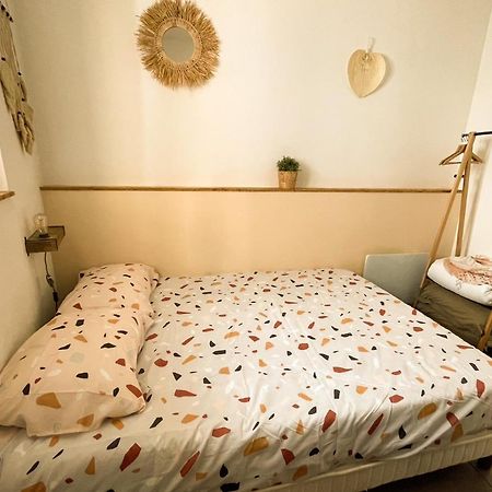 New! Cosy T2 Au Coeur De La Ville - Climatisation - Coin Terrasse 엑상프로방스 외부 사진